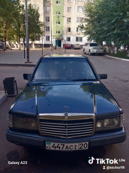 Мерседес 190Е W201