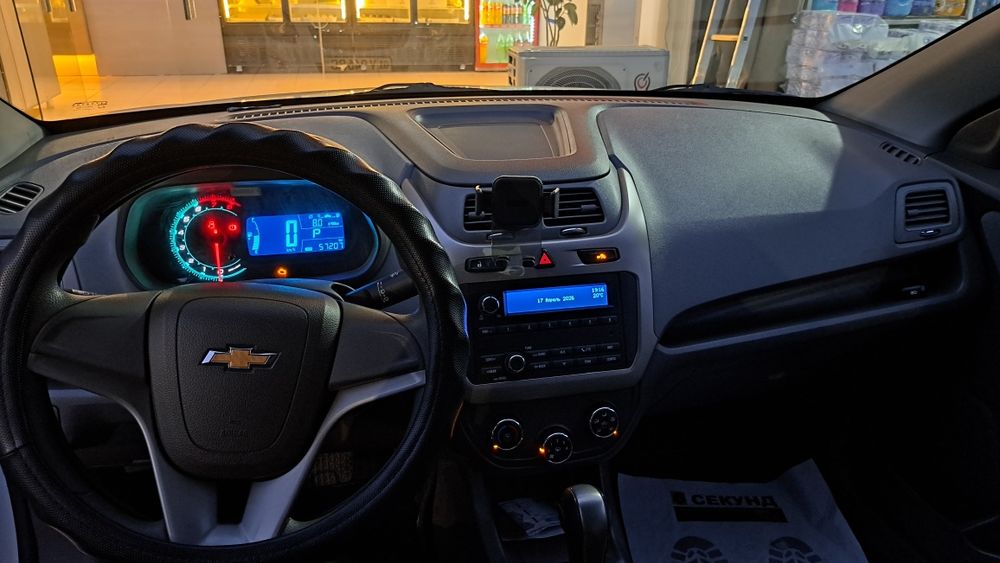 Chevrolet Cobalt 2023 — 3