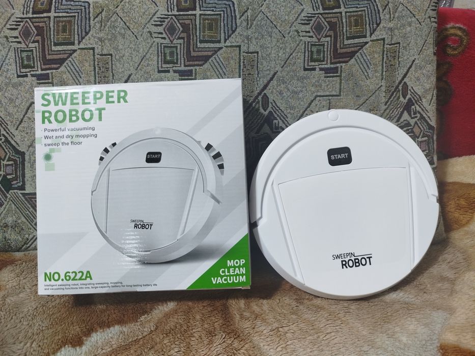 Робот пылесос новый,