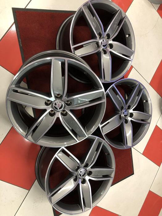 19 Джанти Audi ТТ A3 RS-3 A4 A6 Skoda Octavia VW T Roc Golf 7 8 Touran