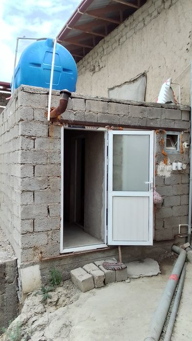 Xovli uchqstka srochna sotiladi