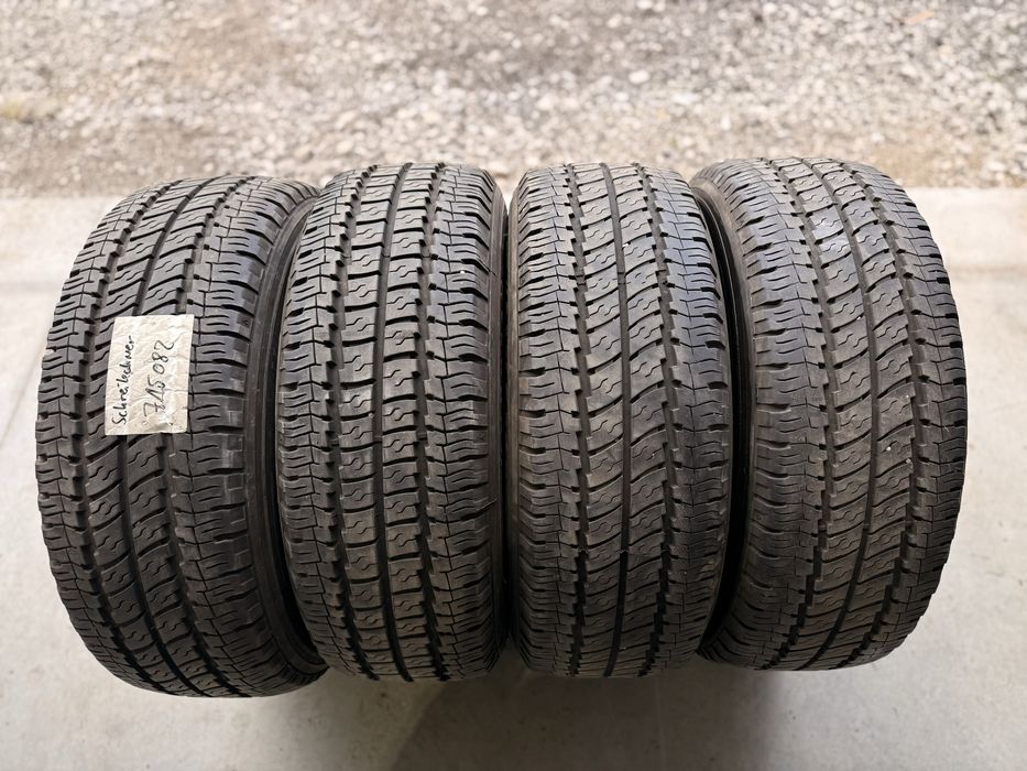 Бусови гуми 235/65/16с ПОЧТИ НОВИ