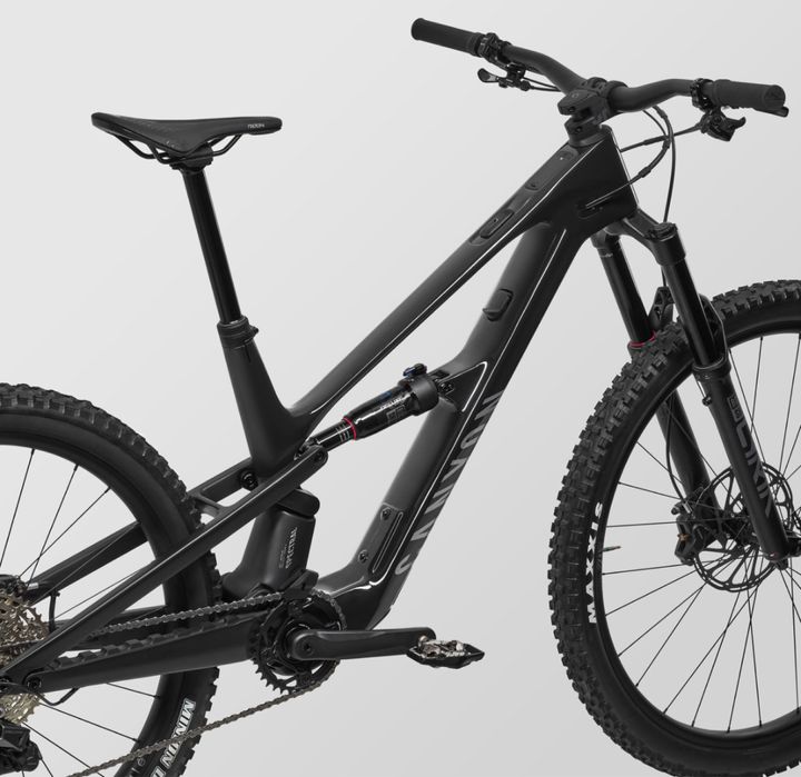 Full Suspension E-bike canyon 29 /2025 /full carbon / cadru L