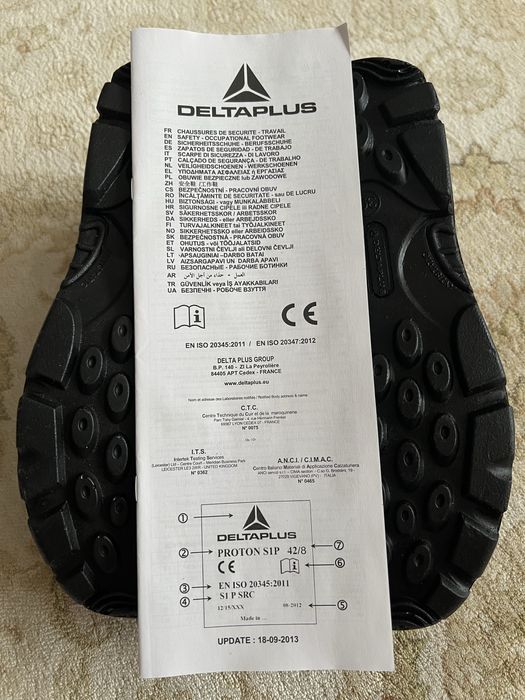 Продаются safety footwear Deltaplus