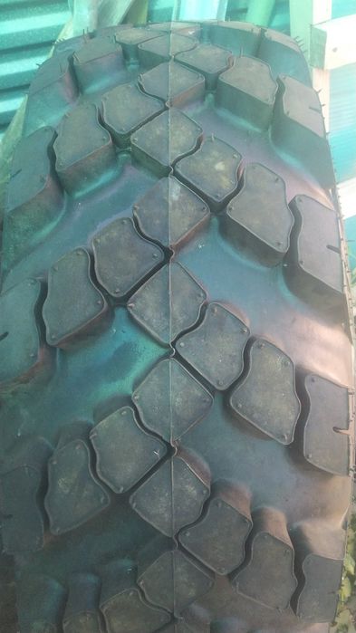 Продам с/ х резину