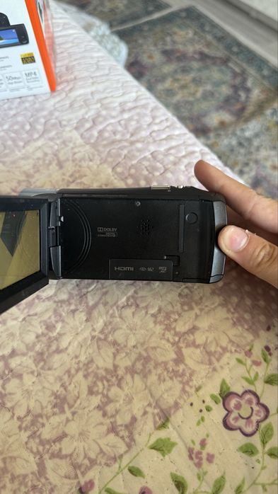 Видеокамера Sony HDR-CX405 Full HD Handycam (Като нова, пълен комплект)