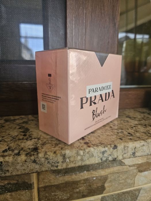 Parfumuri mai multe modele