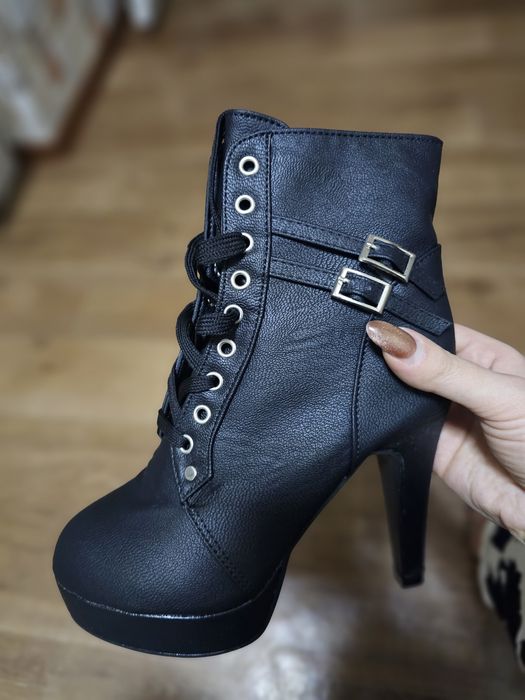 Продам ботильоны