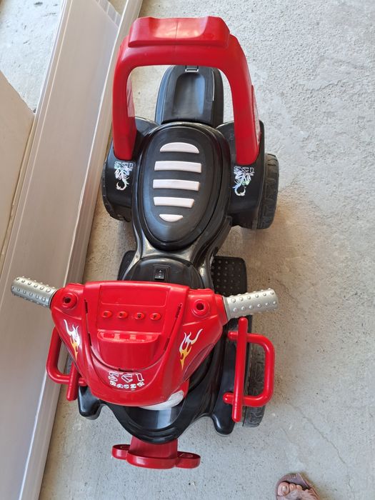 Прадается датская машина  болалар мошинаси сотилади