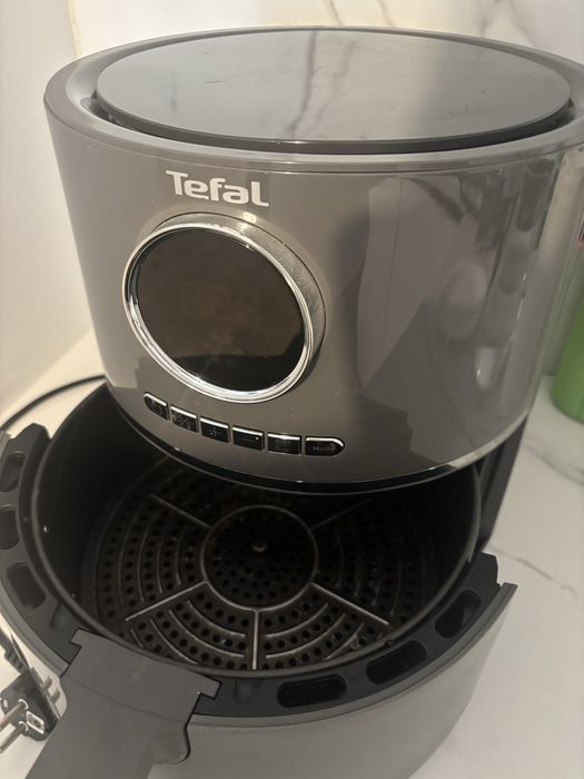 Air Fryer Tefal Easy Fry 4,2L– stare foarte bună