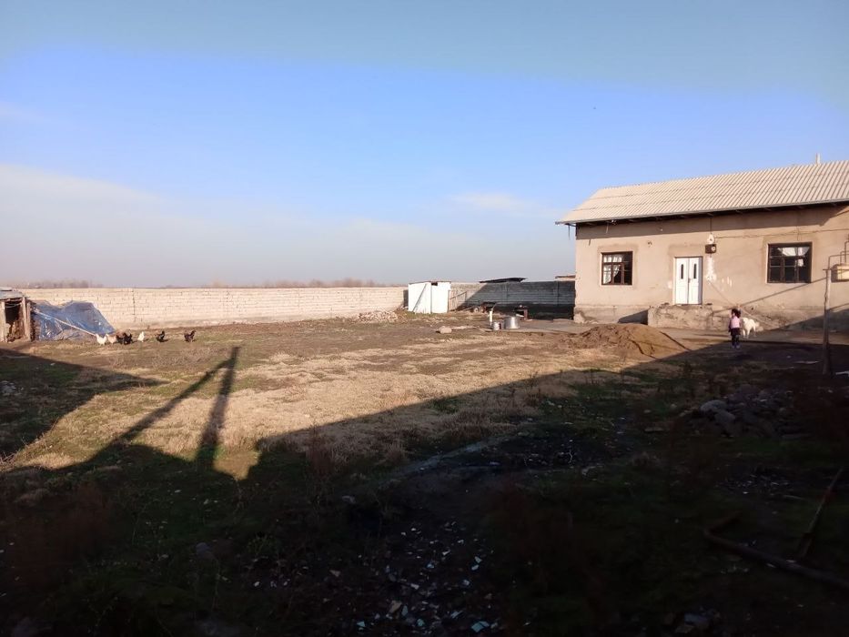 Участка сотилади 10 соток