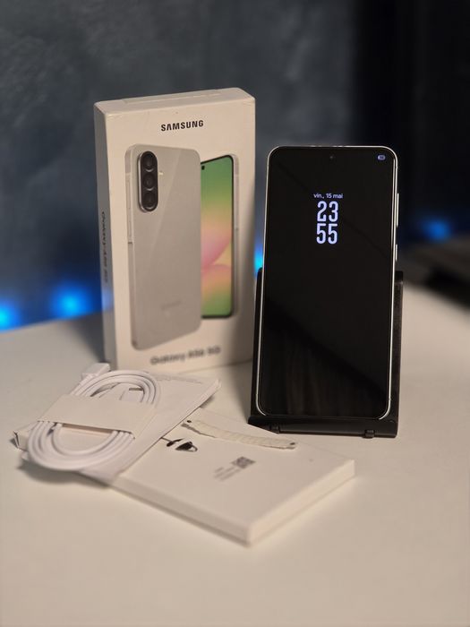 Samsung Galaxy A56 / 256GB / 8GB Ram / Culoare Awesome Olive / 21 cicluri încărcare / Fullbox / Folie display / Husă / Liber de rețea / Preț fix !