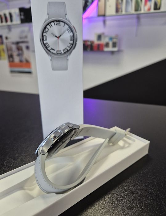 Samsung Watch 6 Classic / Silver / 47 mm / DeluxGSM