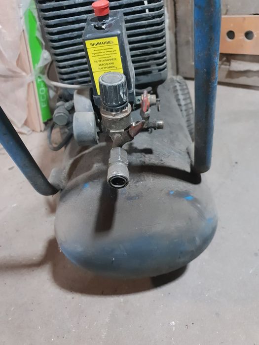 Компрессор 30 литров