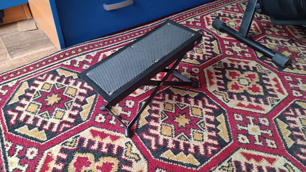 Гитара 6-ти струнная с комплектацией