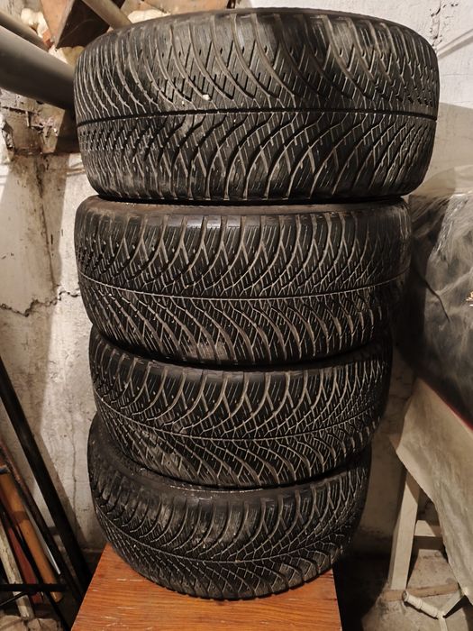 Vand Cauciucuri Yokohama Bluearth 4s all season 225/45/R17