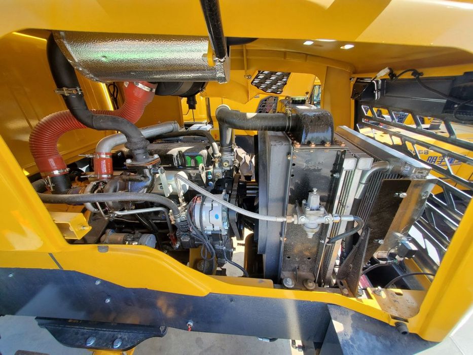 Автобетоносмеситель с самозагрузкой MINGYU ZL946B