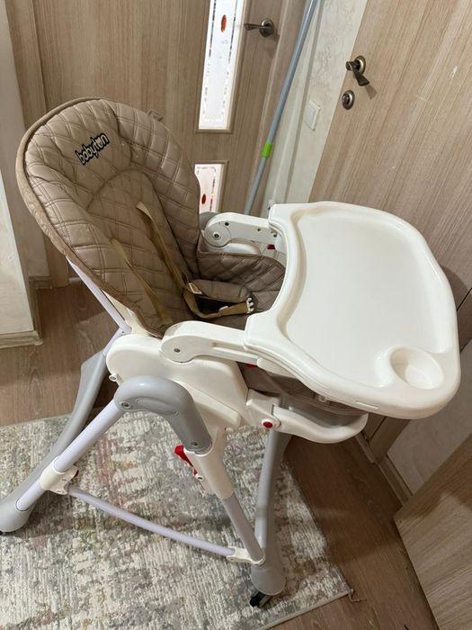 Обеденный стол. Качественный