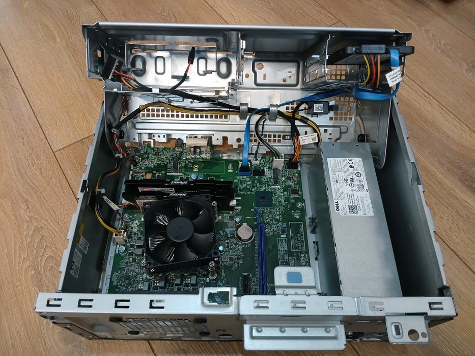 Продам комплект компьютерной техники Dell OptiPlex 3060