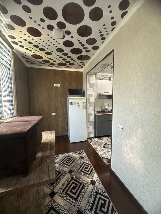 Сдается 3х комнатная квартира
С обстановкой люкс в горде Алмалыке