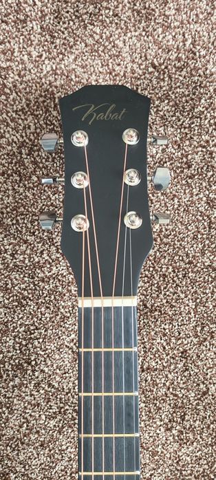 Для достойного кандидата продам гитару+чехол в подарок