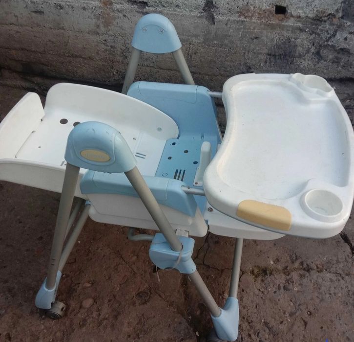 Продам стульчик для кормления