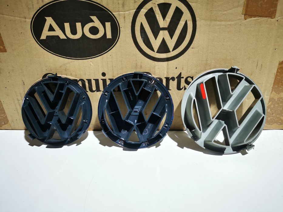 emblema noua originala grila fata

volkswagen passat sharan lt