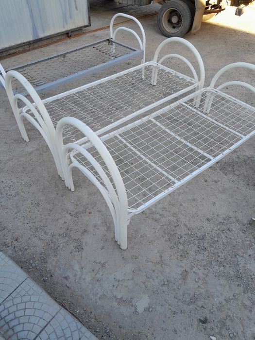 Кровать одноярусная с усилениями км-1. Кровать металлическая ссср. Панцирная кровать. Двухъярусная кровать железная для взрослых б/у. Кровать металлическая двухъярусная для рабочих.