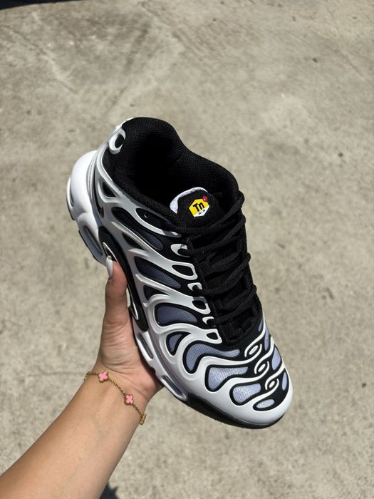Tn Air Max drift бели