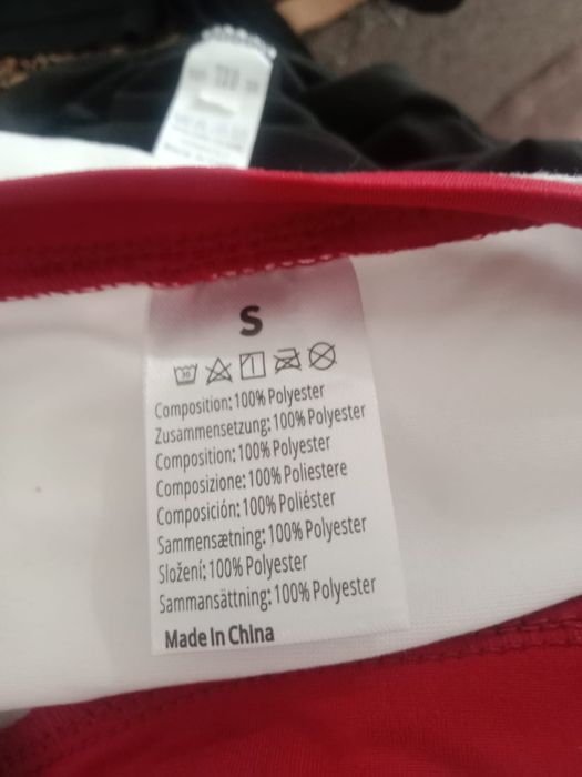 Продам вещи новые.