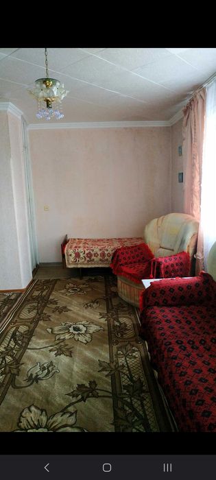 Сдам однокомнатную квартиру в центре (СКГУ)