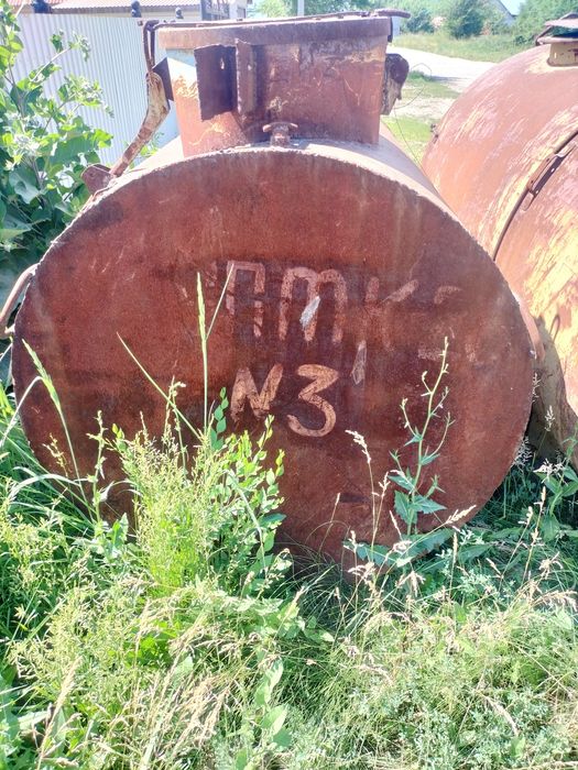 Продам бочку ёмкость