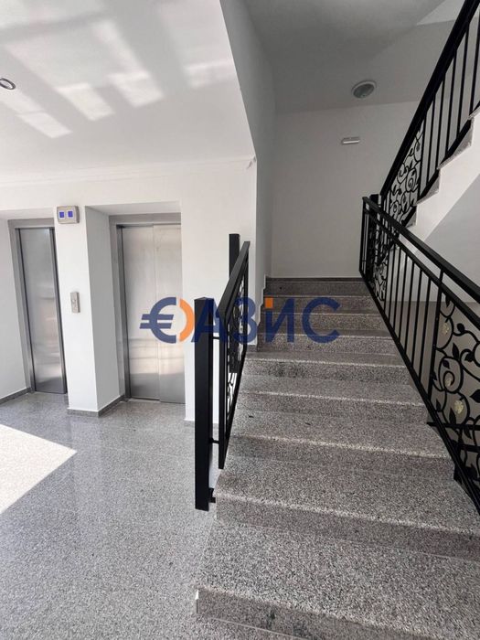 Продава се Едностаен апартамент в Свети Влас - 32 кв.м за 2282 €/кв.м - Снимка #5