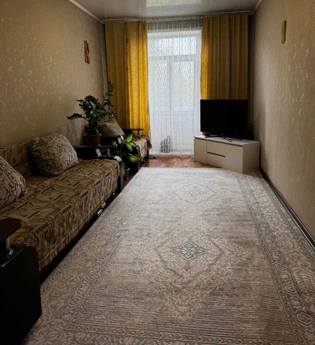 Продам 2 ком квартира РН Рабочий
