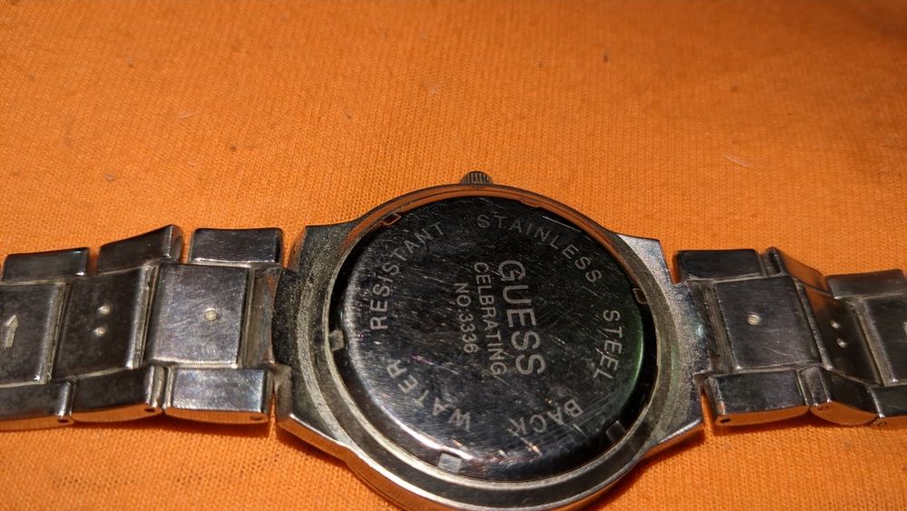 Ceas Guess pentru femei