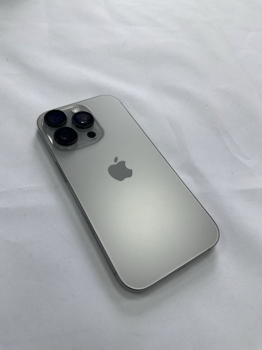 Iphone 16 pro срочно продается