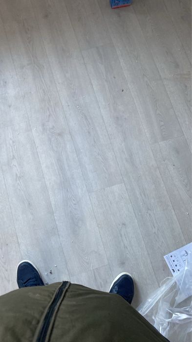 Продам Линолеум под ламинат