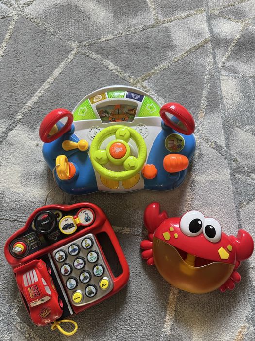 Разные игрушки в хорошем состоянии