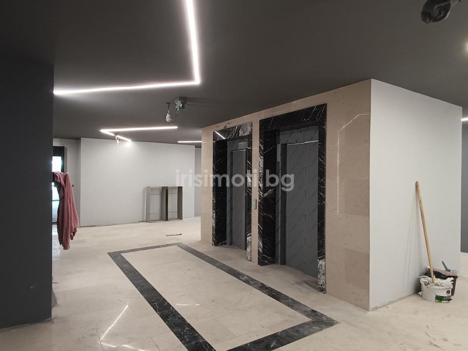 Продава се Двустаен апартамент в София, Малинова долина - 79 кв.м за 2323 €/кв.м - Снимка #7