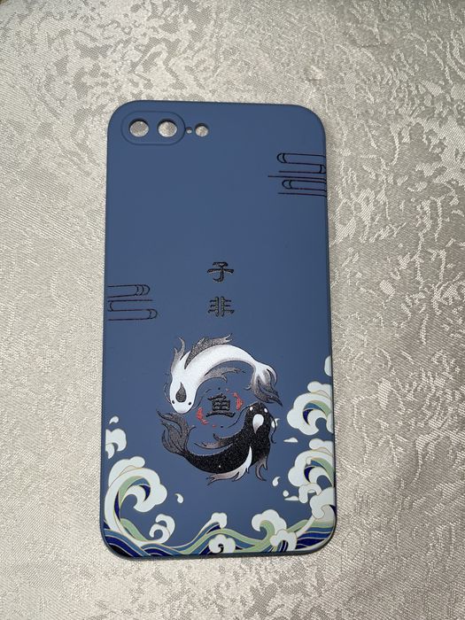 Vând doua huse pentru iphone 8