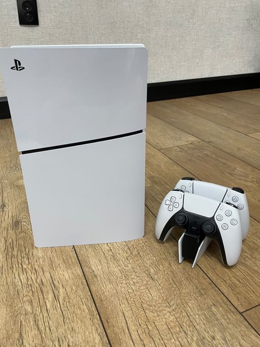 Playstation 5 slim 1TB