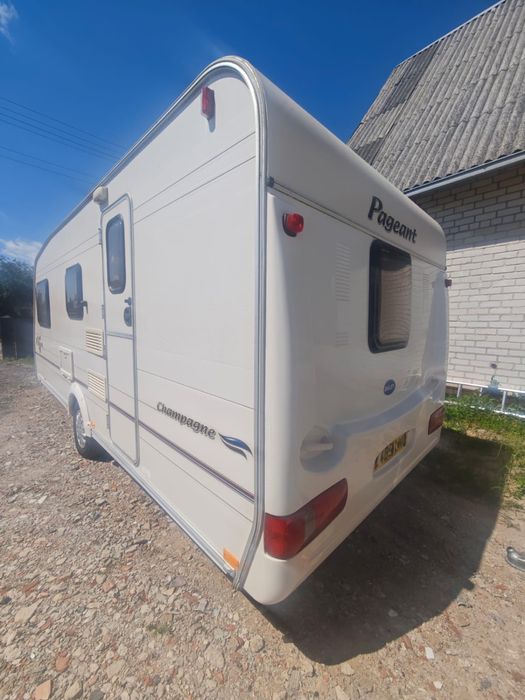 Дом на колесах прицеп-кэмпер