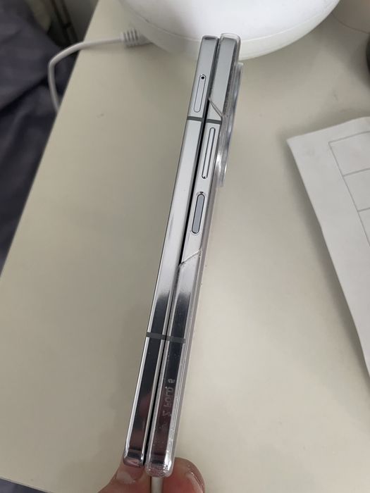 Samsung Galaxy z fold 5