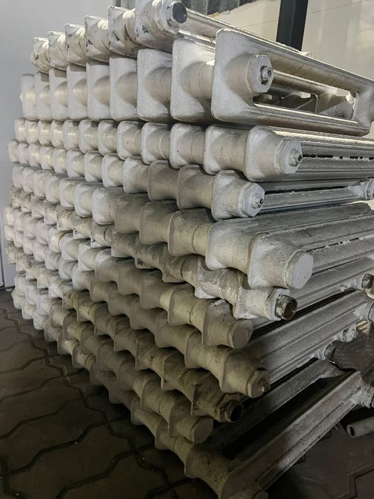 Продам чугунный батареи батарея радиаторы
