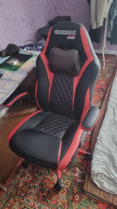 Kreslo sotiladi yangi