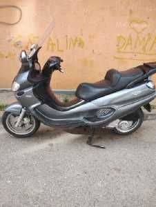 Se vine Motor PIAGGIO x9 evolution