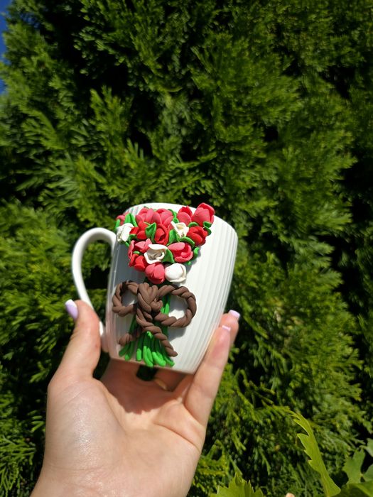 Vand cana decorată cu flori din lut polimeric