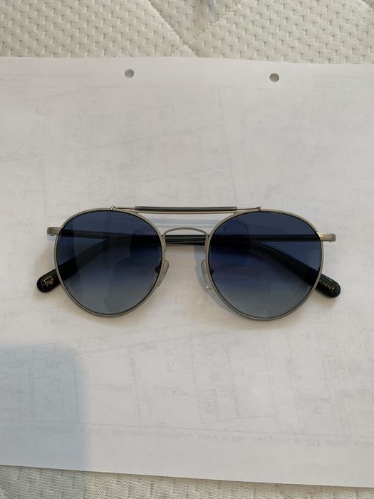 Ochelari de soare noi si deosebiti