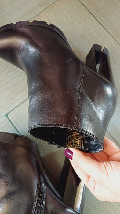 Cizme cu toc Benvenuti