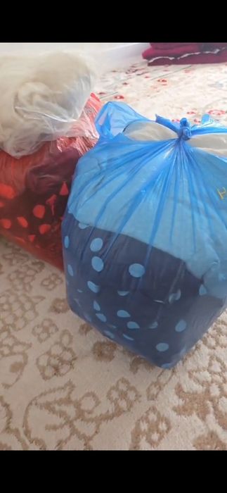 Киімдер арзанға.